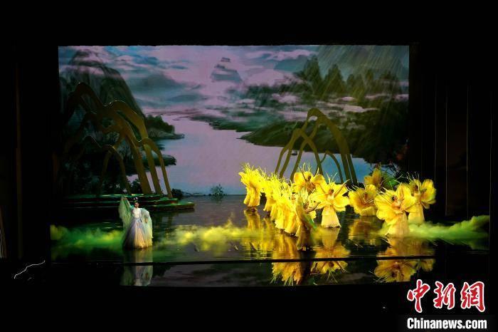 探索公务员和五十万你选哪个?为什么?,发现无限乐趣
